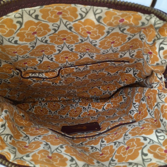 Emma Fox | Burgundy Leather Shoulder Bag - Picture 13 of 13